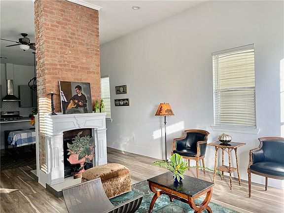 5th image of 1920 Delachaise St