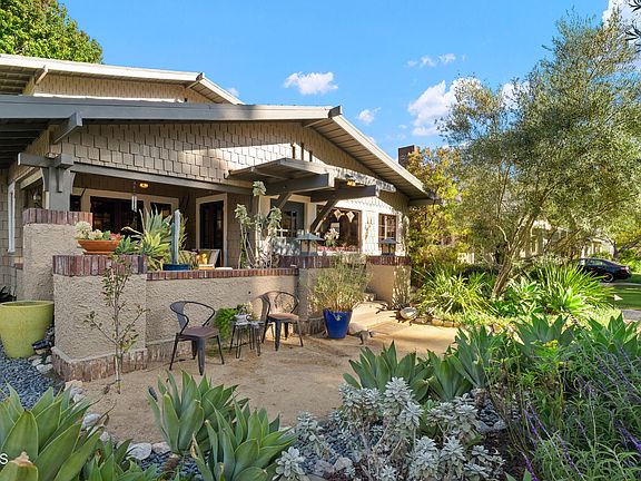 5th image of 684 S El Molino Ave