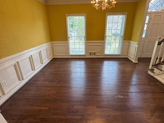 4th image of 983 Bridgegate Dr NE