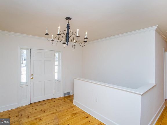 5th image of 120 Beulah Rd