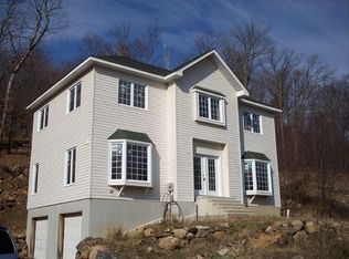 24 Fieldstone Trl, Sparta, NJ 07871