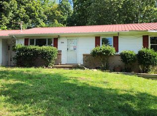 106 Salem Dr, Gray, TN 37615