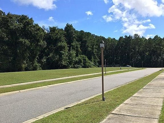 4th image of 139 Edom Ln