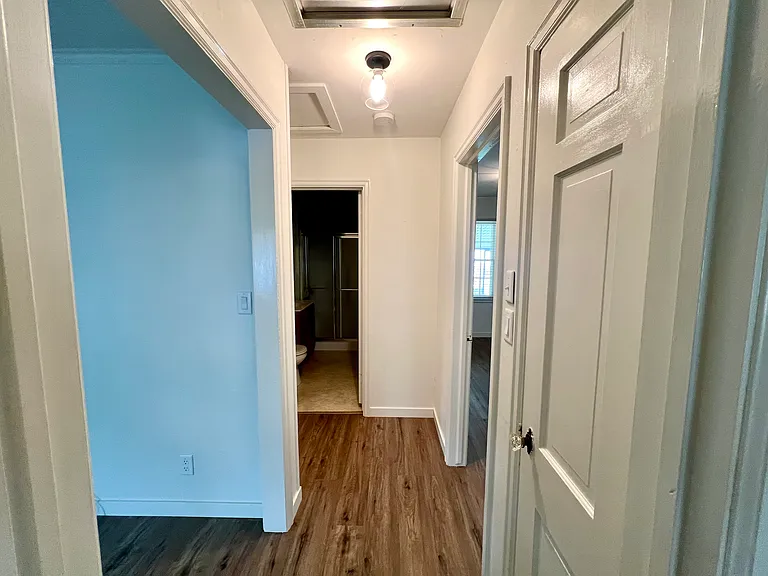126 Minnesota St — Photo 12