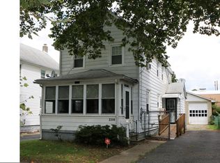238 W Plum St, Vineland, NJ 08360