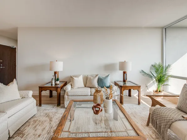 20 Gilder Dr #1103, Toronto, ON M1K 5E1