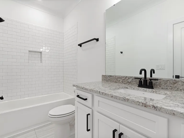4603 1/2 Malone Ct — Photo 28