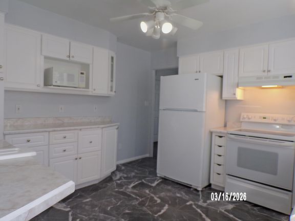 4th image of 410 W Topeka Ave