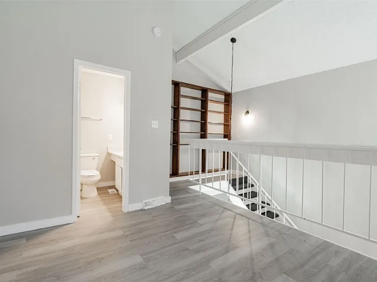 7152 Fair Oaks Ave #1053 — Photo 8