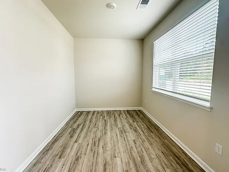 4044 Brians Ln — Photo 21