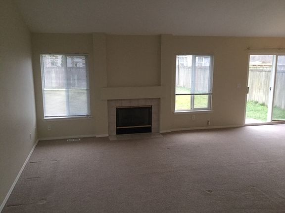 2nd image of 523 Corrin Ave NW