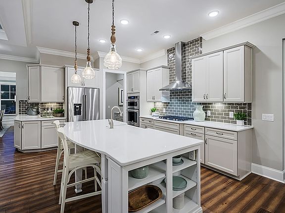 3rd image of 3210 Chase Point Dr Lot 223