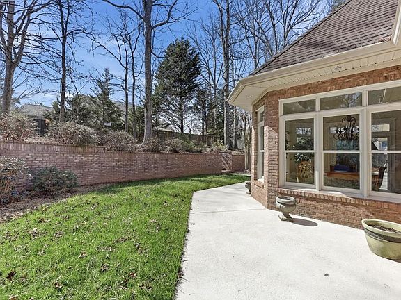 4th image of 3726 Timber Walk Dr