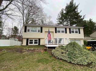 76 Nottingham Dr, Nashua, NH 03062
