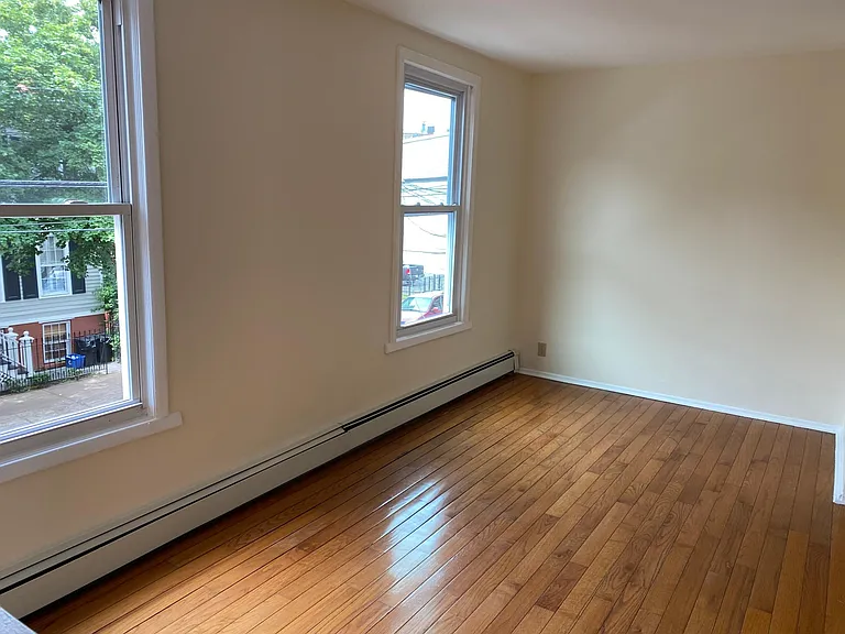 34 Wayne St #1 — Photo 21