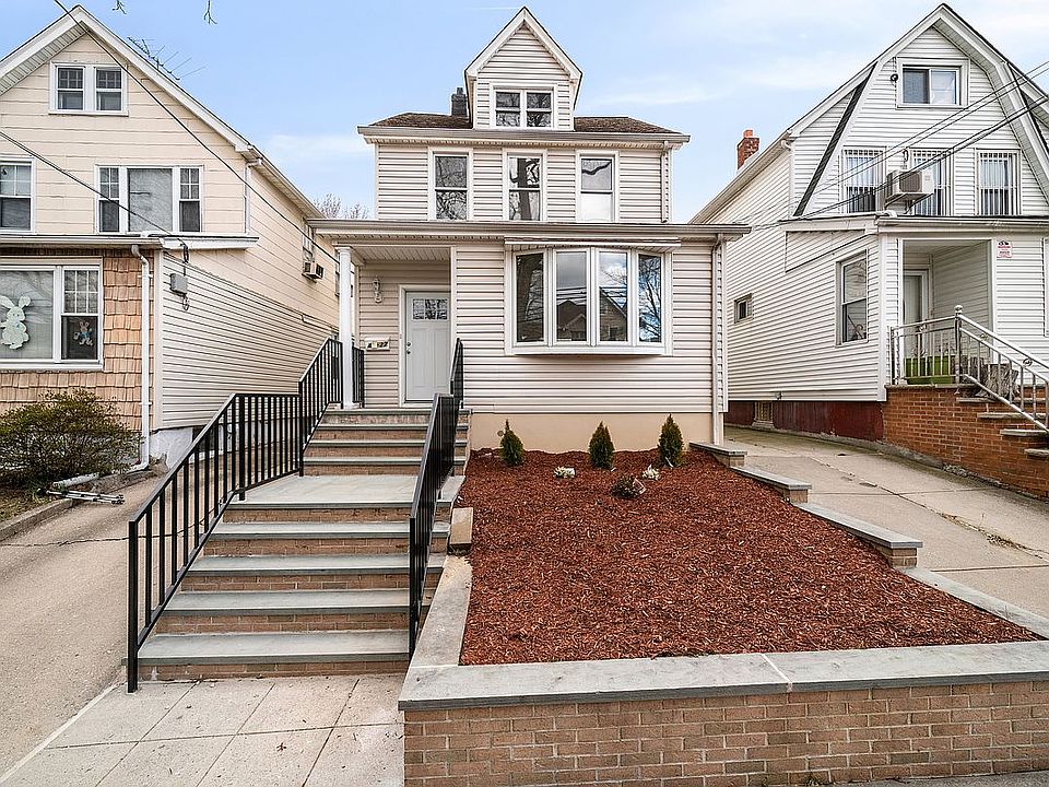 1st image of 4827 206th St