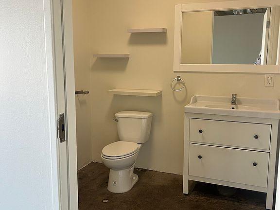 5th image of 2404 Wilshire Blvd #Phf