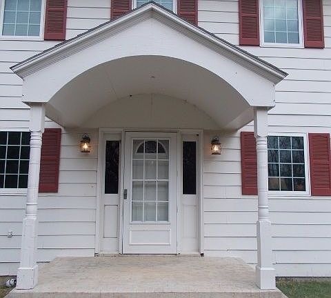 2nd image of 2628 E Linden Ave