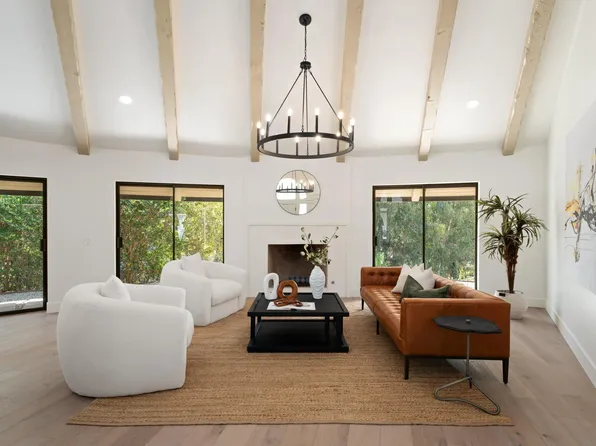 17555 Luna De Miel, Rancho Santa Fe, CA 92067