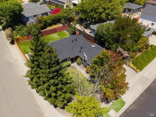 3401 May Road, Richmond, CA 94803
