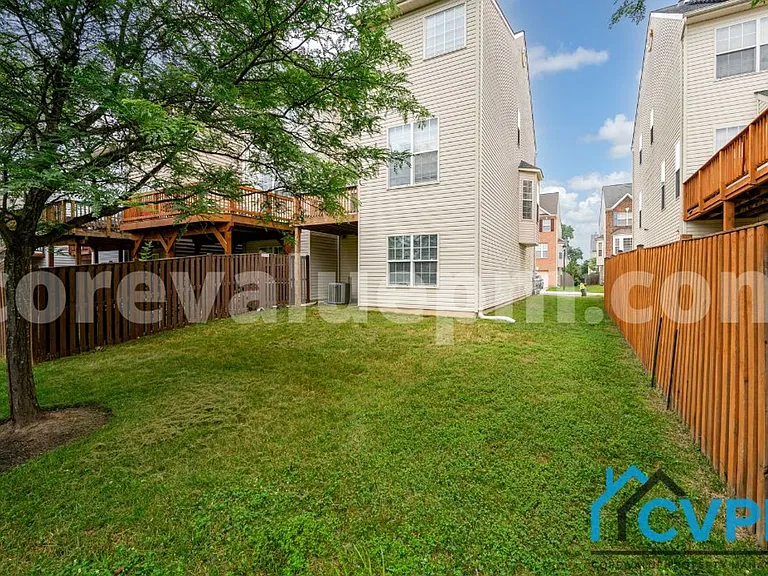 1023 Railbed Dr — Photo 9