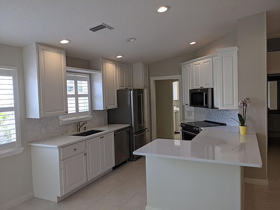 5th image of 7550 Quinto Dr #7550