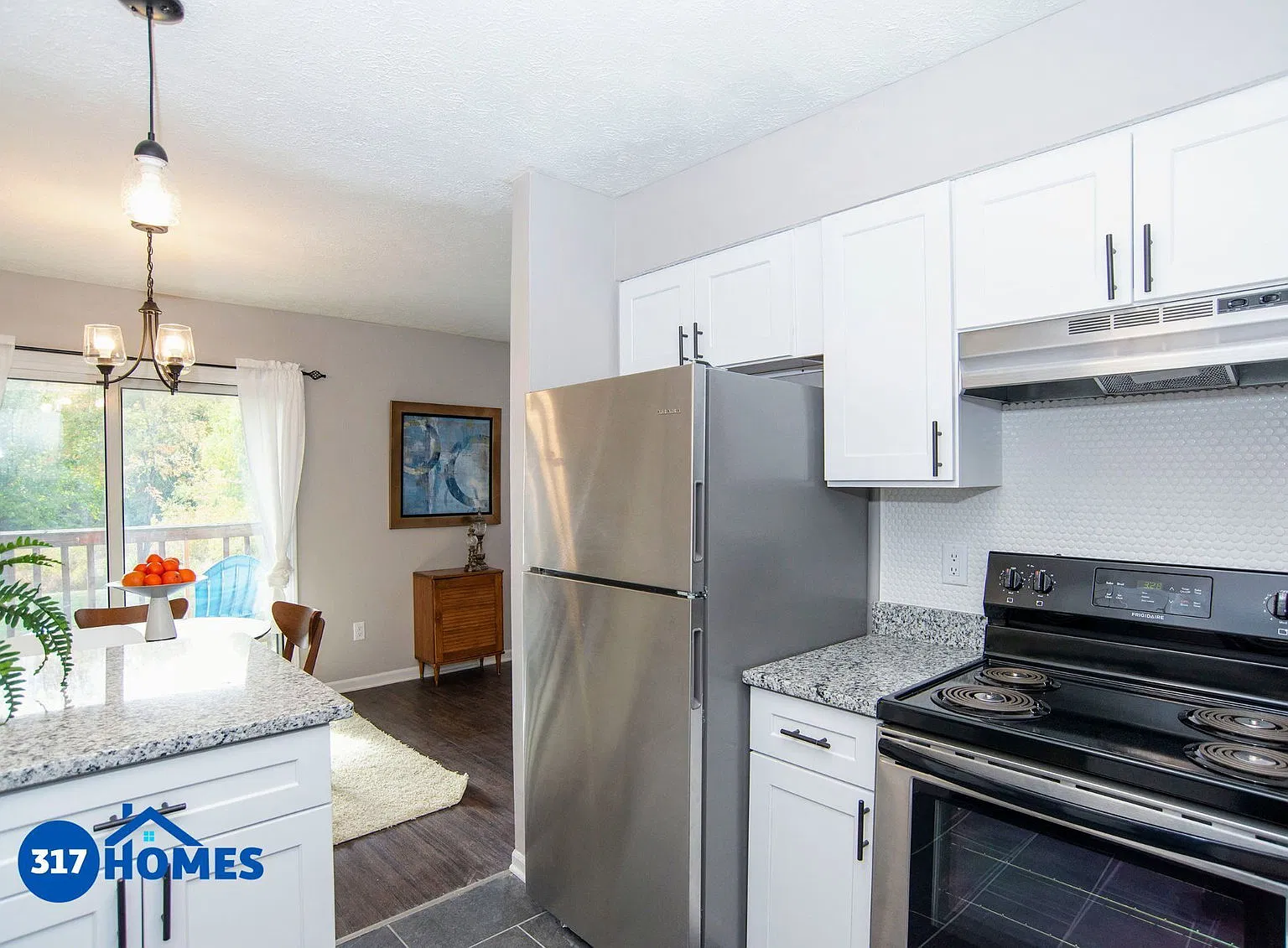 1 bed, 1.0 bath, 800 sqft, $995 — Photo 1