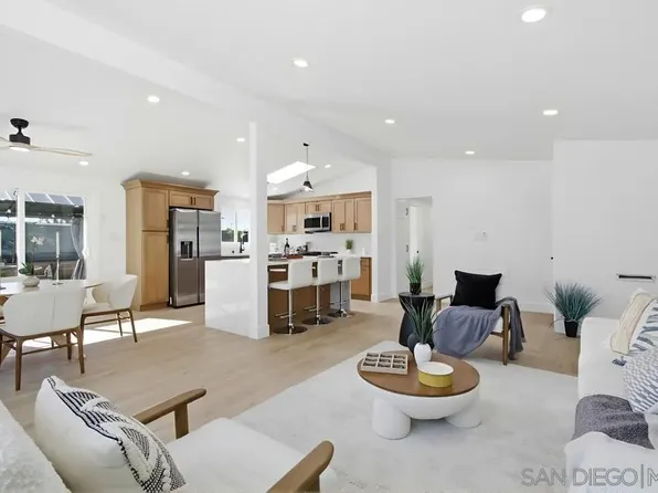 5165 Winthrop St, San Diego, CA 92117