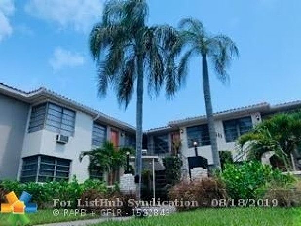 1st image of 611 Ponce De Leon Dr