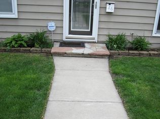 46 Jackson Ave S, Hopkins, MN 55343