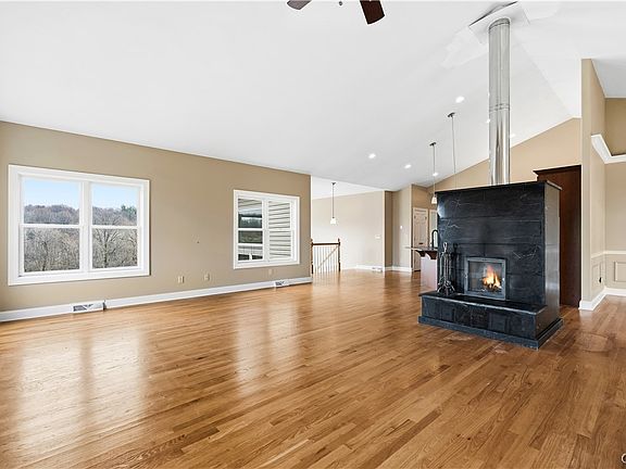 5th image of 4448 Bussey Rd