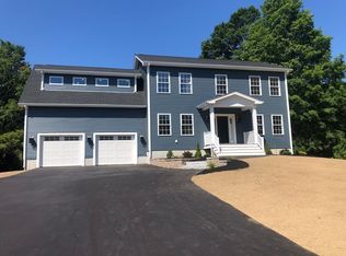 218 Monponsett St, Halifax, MA 02338