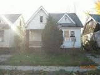 1st image of 14466 Seymour St