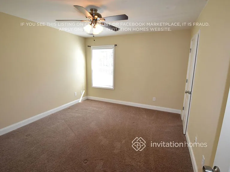 5561 Hickory Stone Dr — Photo 9