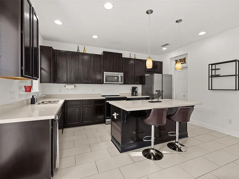7435 Ripplepointe Way — Photo 18