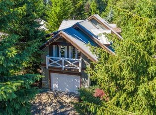 7313 Fitzsimmons Rd S, Whistler, BC V8E 0E5