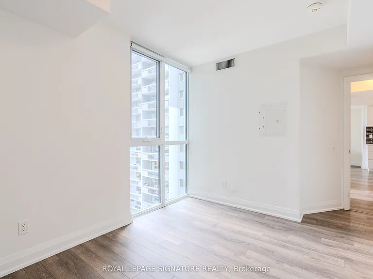 1461 Lawrence Ave W #1101 — Photo 20