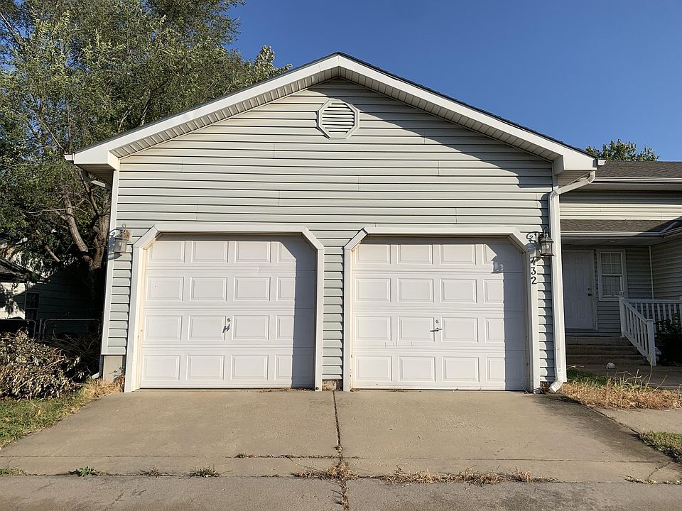 1st image of 432 W Songbird St