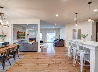 2340 Colorado Ave, Sun Prairie, WI 53590