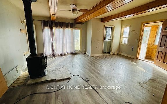 5th image of 26 George Ave