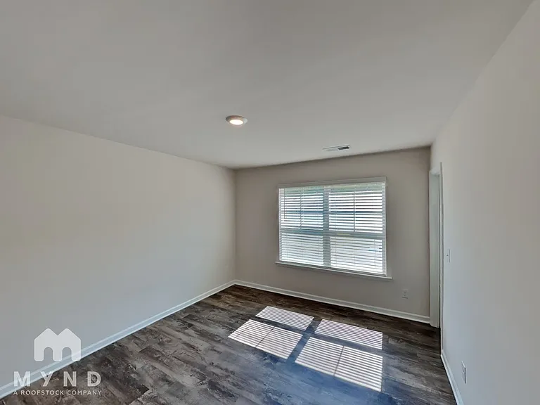 2042 Ryker Davis Ln — Photo 18