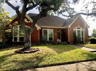 4218 Village Corner Dr, Houston, TX 77059