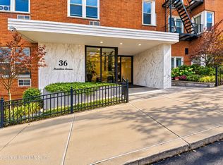 36 Hamilton Ave APT 5L, Staten Island, NY 10301