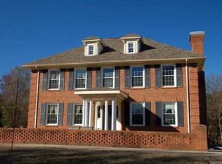 2127 Miranda Rd, Charlotte, NC 28216