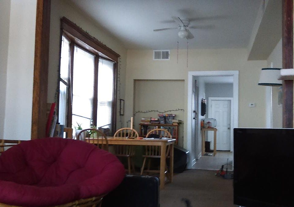 2nd image of 1722 N Troy St #2