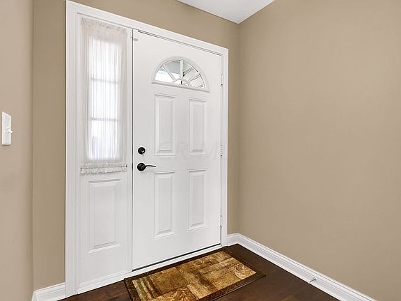 3rd image of 6285 Hudson Reserve Way