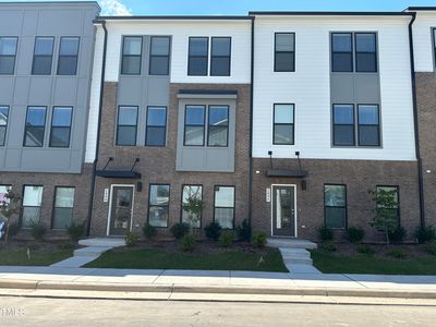 2806 Kempthorne Rd, Cary, NC, 27519