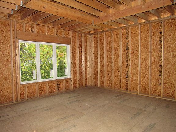 3rd image of 863 Winchester Green Dr