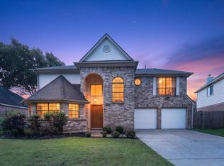 4614 Sunshine Dr, Sugar Land, TX 77479