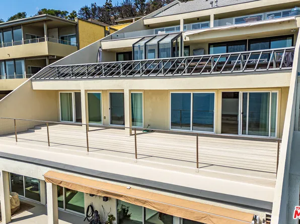 18055 Coastline Dr APT 2, Malibu, CA 90265